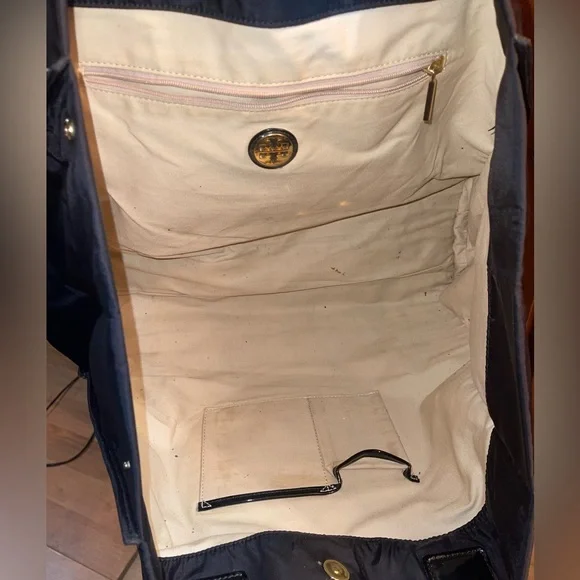 💖 TRADED💖Tory Burch Ella Patent Tote Bag - Picture 10 of 12